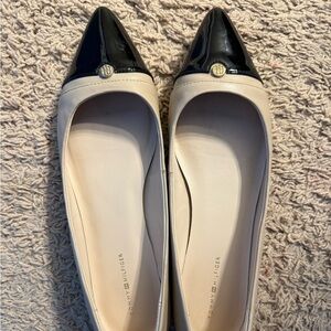 Tommy Hilfiger women’s flats size 10
